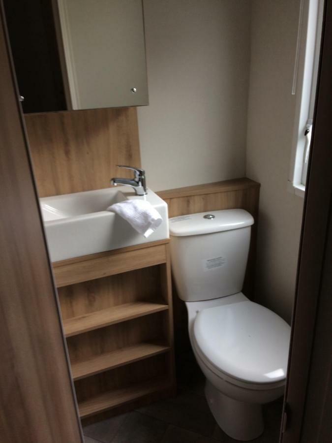Hastings Holiday Home At Fairlight Lodge Beauport Holiday Park St Leonards-on-Sea Kültér fotó